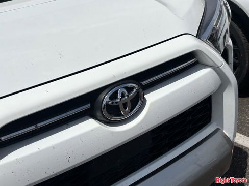 Used 2023 Toyota 4Runner TRD Off-Road Premium w/ Moonroof Package image 7