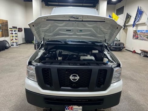 Used 2017 Nissan NV 2500 SV w/ Technology Package image 39