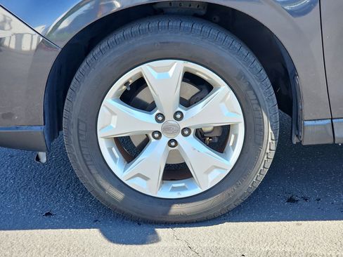 Used 2015 Subaru Forester 2.5i Premium w/ Popular Package #2 image 10