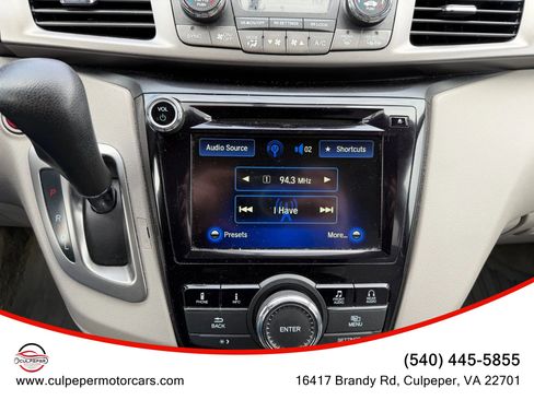 Used 2016 Honda Odyssey SE image 24