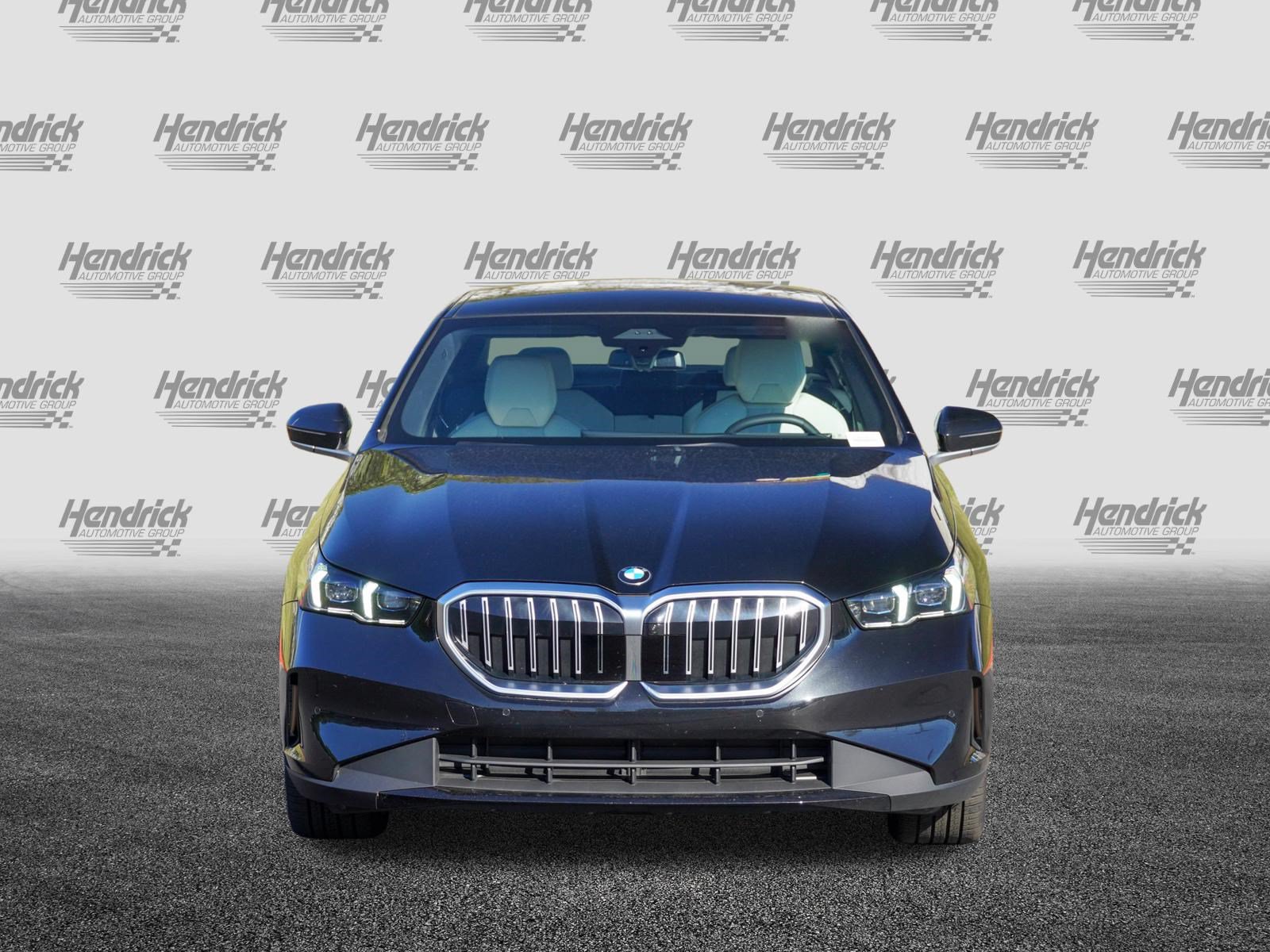 Certified 2026 BMW 540i xDrive AWD/4WD image 3