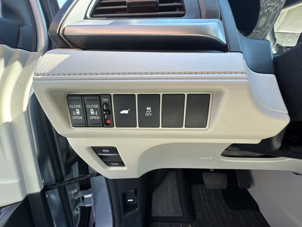 Used 2025 Honda Odyssey EX-L image 21