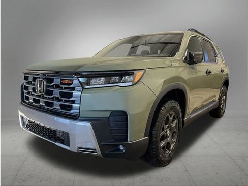 New 2026 Honda Pilot TrailSport image 1
