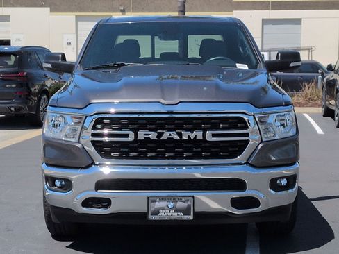 Used 2022 RAM 1500 Big Horn AWD/4WD image 3