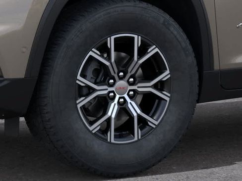 New 2026 GMC Acadia AT4 AWD/4WD image 9
