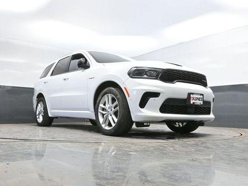 Used 2025 Dodge Durango R/T AWD/4WD image 47