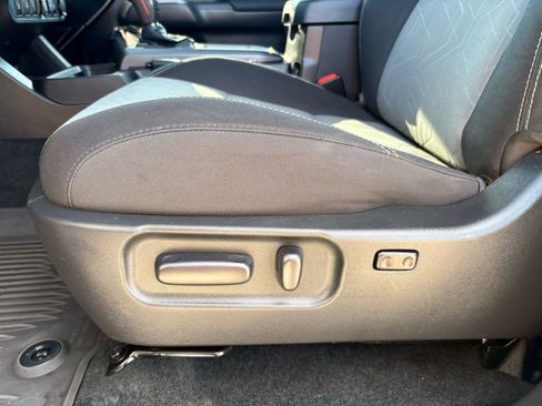 Used 2023 Toyota Tacoma TRD Sport w/ Advanced Technology Package image 29