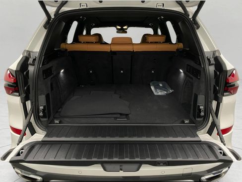 Certified 2026 BMW X5 xDrive40i AWD/4WD image 7