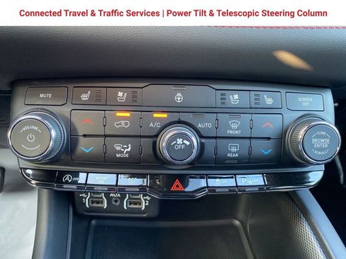 Used 2024 Dodge Durango GT image 33