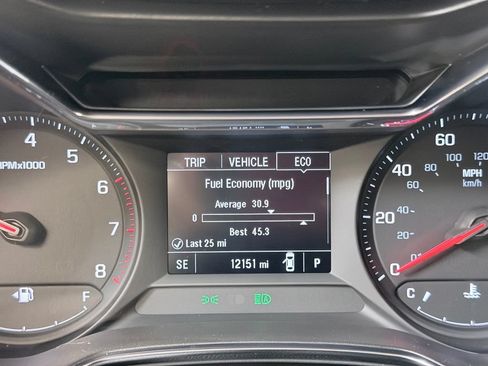 Used 2023 Chevrolet TrailBlazer LT FWD image 34