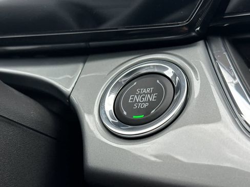 New 2026 Chevrolet Trax LT w/ LT Convenience Package FWD image 29