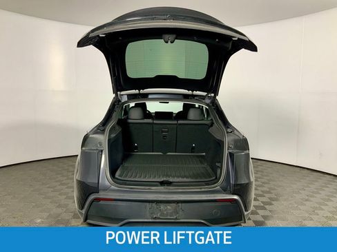 Used 2026 Tesla Model Y Long Range image 5