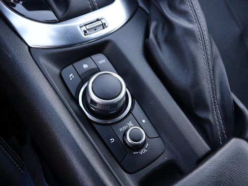 Used 2020 MAZDA MX-5 Miata RF Grand Touring image 18