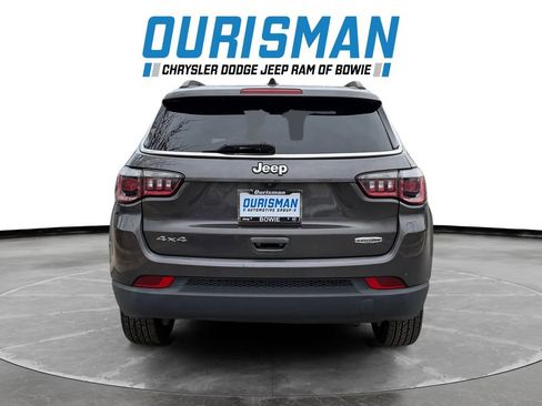 Used 2019 Jeep Compass Latitude image 5