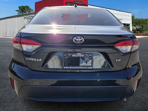 Used 2020 Toyota Corolla LE image 4