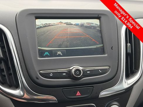 Used 2018 Chevrolet Equinox LS FWD image 19