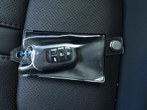 Used 2026 Honda Pilot Black Edition image 48