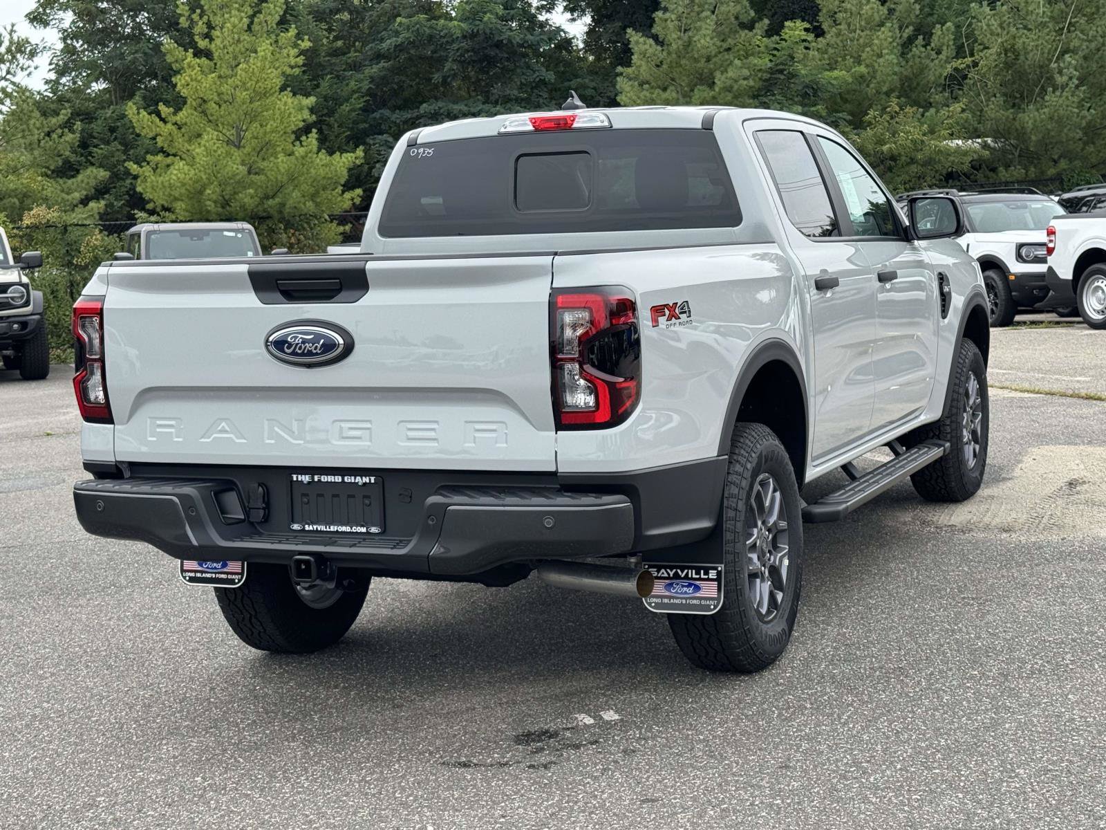 New 2026 Ford Ranger XLT w/ Equipment Group 301A High AWD/4WD image 4