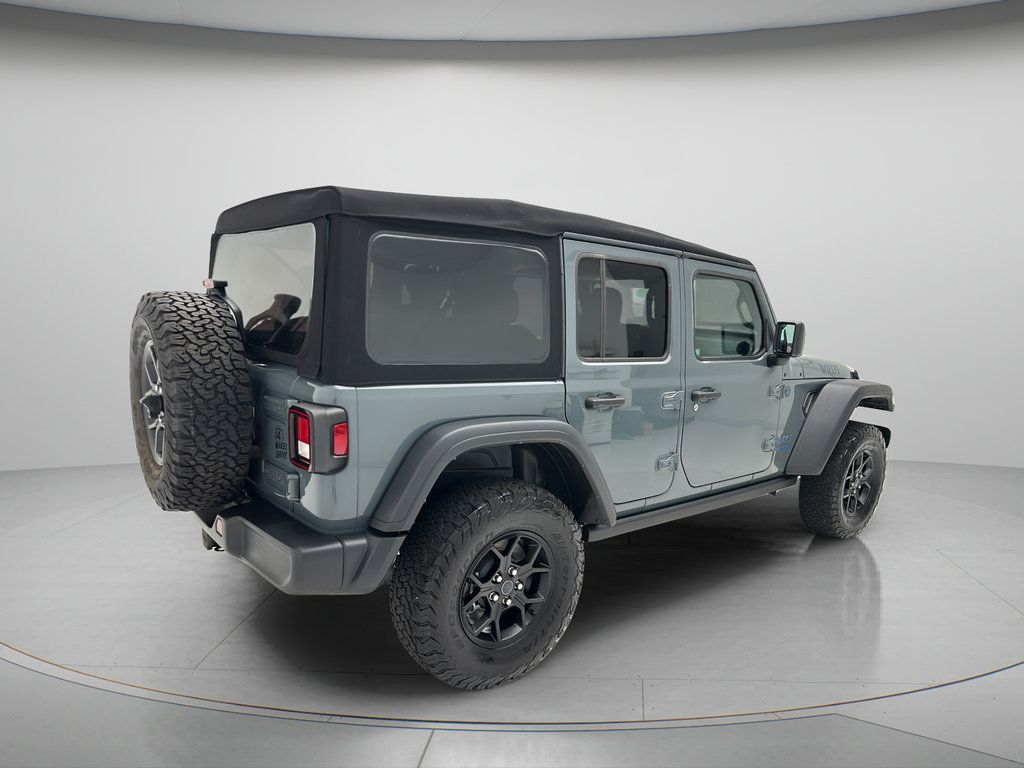 Used 2024 Jeep Wrangler Unlimited AWD/4WD image 5