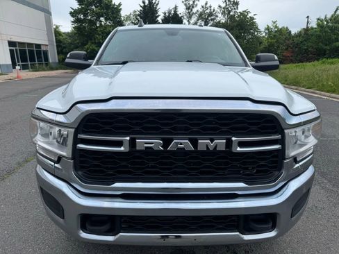 Used 2022 RAM 2500 Tradesman w/ Chrome Appearance Group image 5
