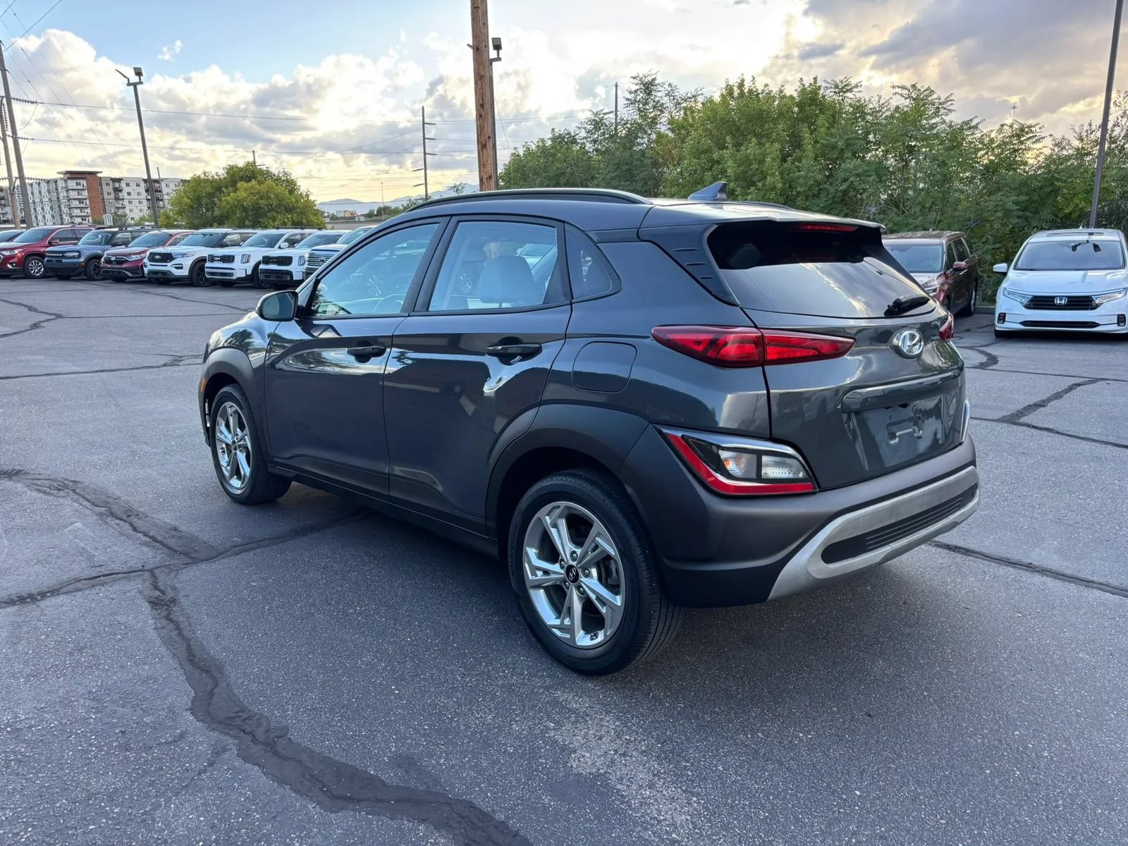 Used 2023 Hyundai Kona SEL w/ Convenience Package AWD/4WD image 5