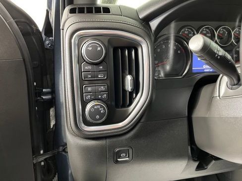 Used 2019 Chevrolet Silverado 1500 RST w/ All-Star Edition image 19