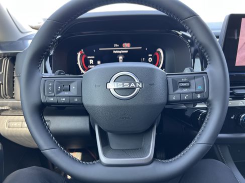 New 2026 Nissan Pathfinder SL image 21