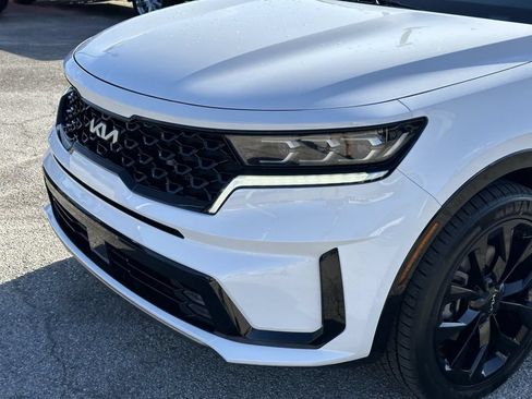 Certified 2022 Kia Sorento SX FWD image 10
