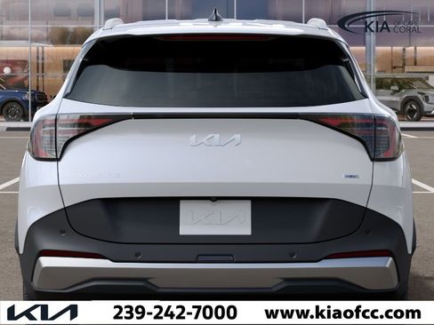 New 2026 Kia Sportage EX image 13