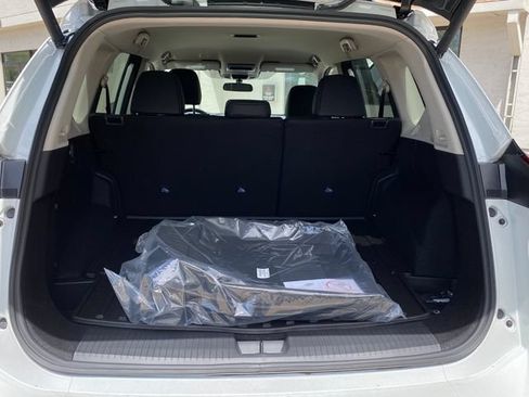 New 2026 Nissan Rogue SV AWD/4WD image 23
