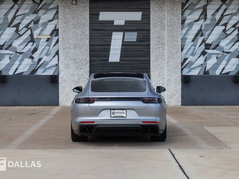 Used 2020 Porsche Panamera GTS AWD/4WD image 12