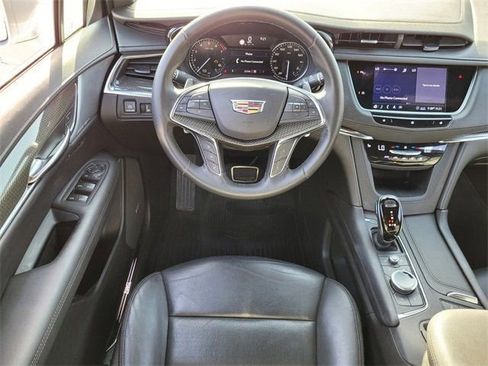 Used 2020 Cadillac XT5 Sportv w/ LPO, Illumination Package AWD/4WD image 6