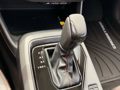 New 2025 Subaru Crosstrek 2.5i Limited w/ Crosstrek Mirror Package image 18