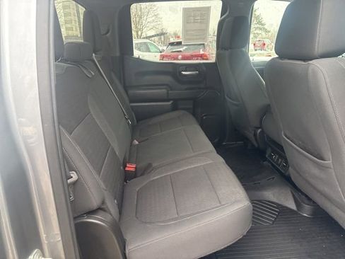 Used 2021 Chevrolet Silverado 1500 LT AWD/4WD image 9