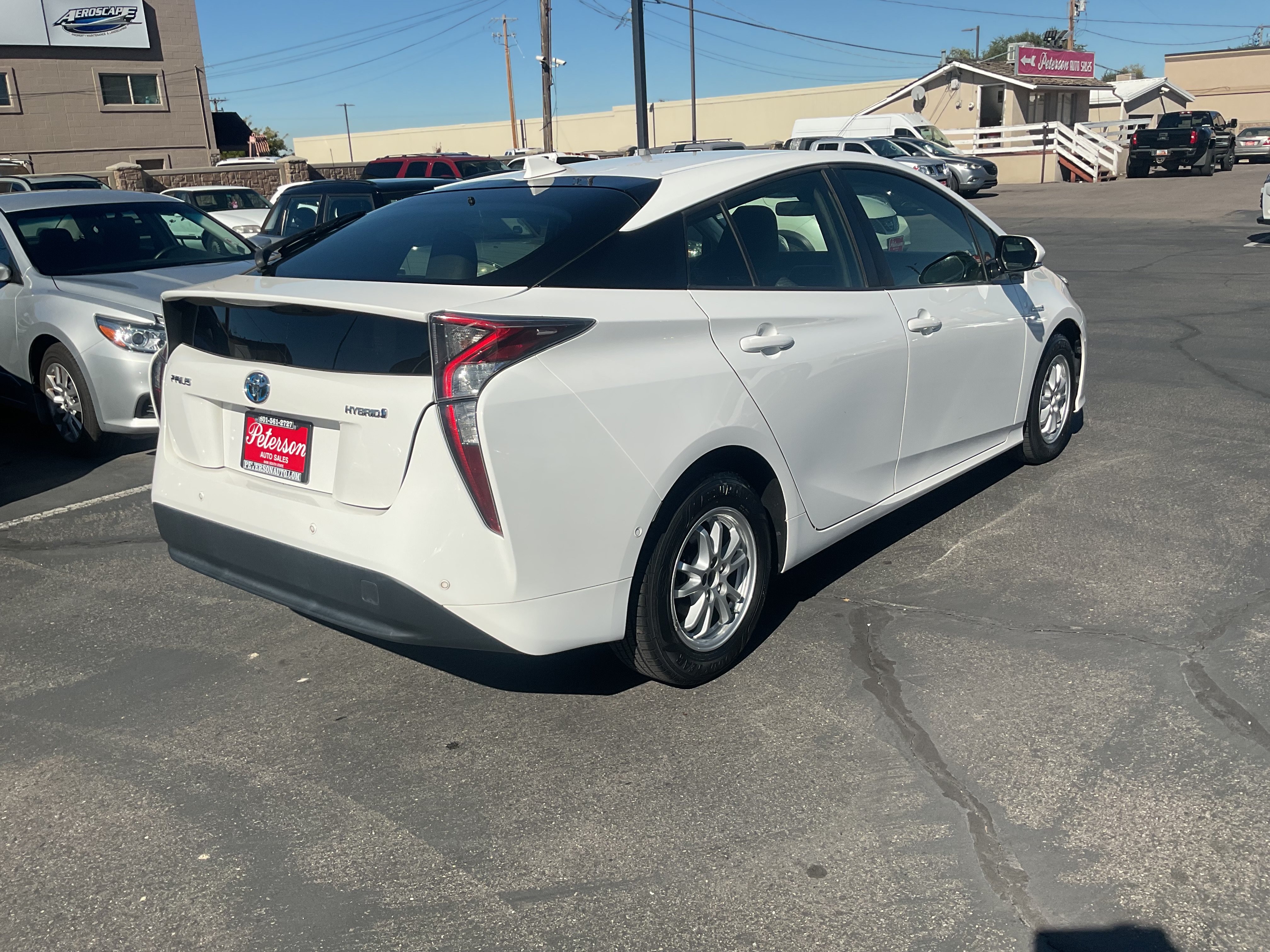 Used 2018 Toyota Prius Two w/ Prius Two Safety Plus Package FWD image 6