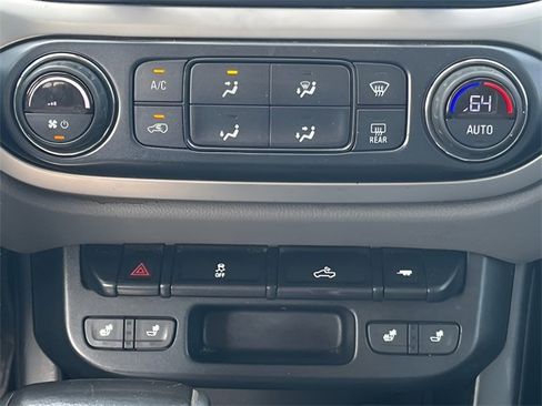 Used 2018 Chevrolet Colorado LT w/ Luxury Package, Chrome image 25