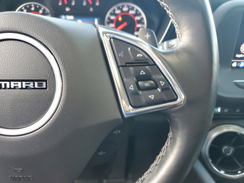 Used 2023 Chevrolet Camaro LT image 18