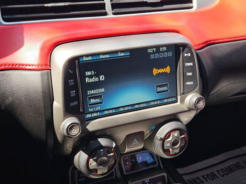 Used 2015 Chevrolet Camaro SS w/ Commemorative Special Edition RWD image 19