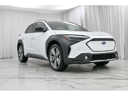 Used 2023 Subaru Solterra AWD image 2