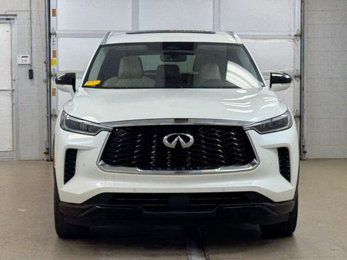 Used 2023 INFINITI QX60 Luxe w/ Cargo Package image 2