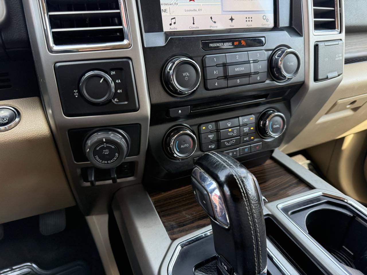 Used 2016 Ford F150 Lariat AWD/4WD image 31