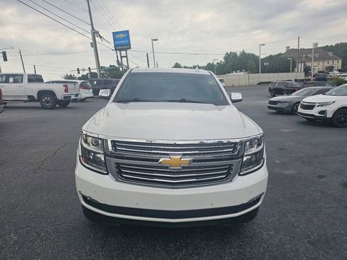Used 2019 Chevrolet Tahoe Premier AWD/4WD image 3