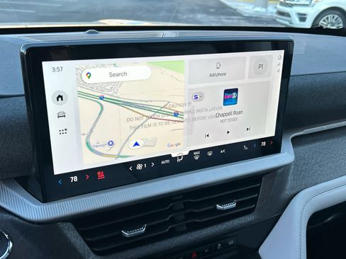 New 2026 Ford Explorer Platinum w/ LUX Leather Package image 33