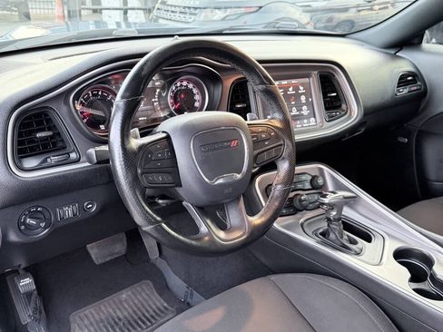 Used 2020 Dodge Challenger R/T Scat Pack RWD image 19