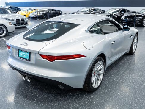 Used 2017 Jaguar F-TYPE Coupe RWD image 6