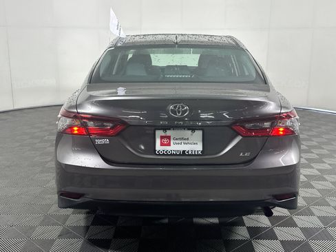 Used 2024 Toyota Camry LE FWD image 4