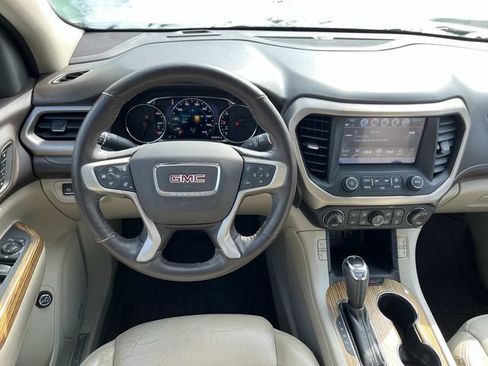 Used 2017 GMC Acadia Denali w/ Technology Package AWD/4WD image 16