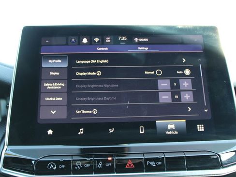 Used 2025 Jeep Compass Trailhawk w/ Trailer Tow Group AWD/4WD image 47