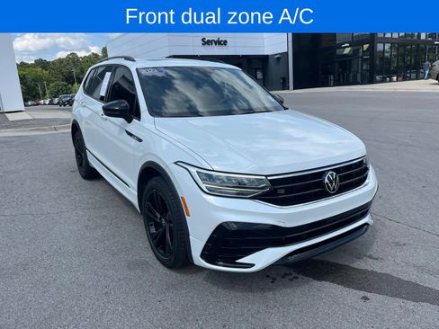 Certified 2023 Volkswagen Tiguan SE R-Line FWD image 3