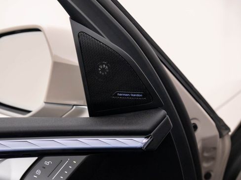 New 2026 BMW X3 xDrive30 w/ Convenience Package AWD/4WD image 14